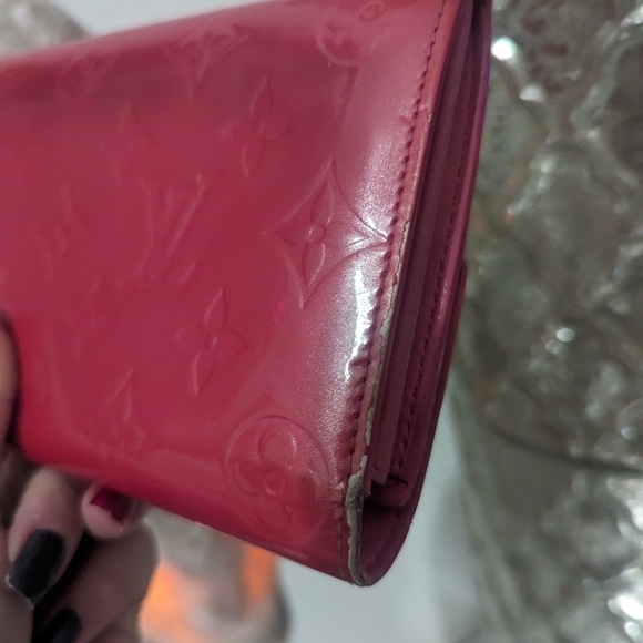 Authentic Louis Vuitton Pink wallet - Picture 6 of 6